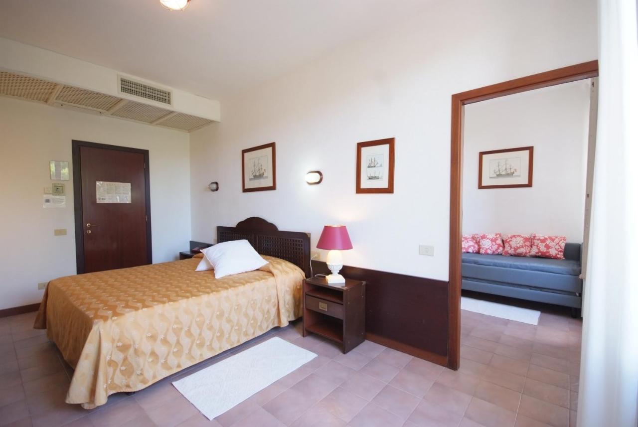 Hotel Antares Capoliveri  Værelse billede